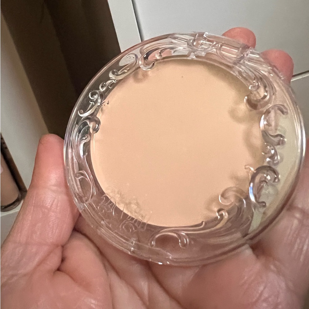 New KVDBEAUTY, GOOD APPLE SKIN PERFECTING FOUNDATION BALM, LIGHT 006, brand new - Picture 8 of 8
